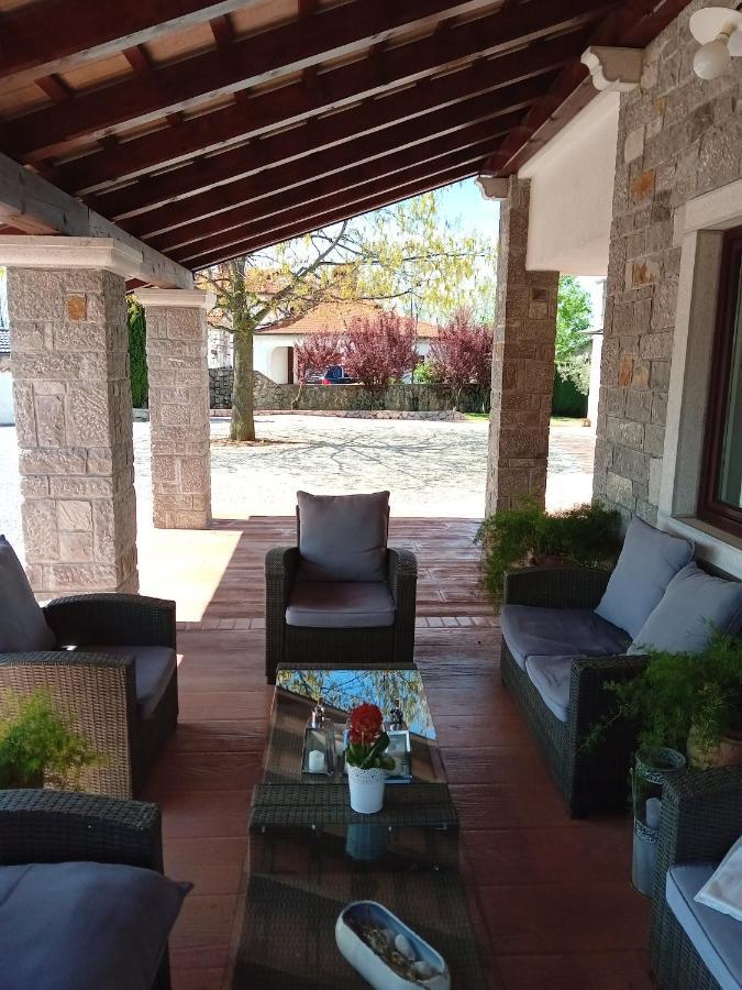 Castle House Rooms, Swimming Pool & Sauna & Tennis Court & Wine Cellar Sezana Exterior photo