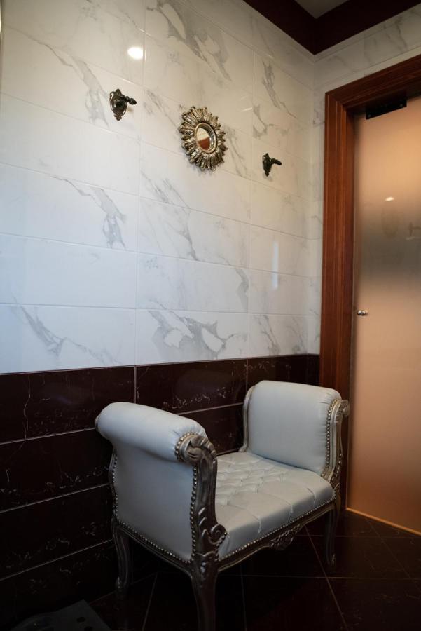 Castle House Rooms, Swimming Pool & Sauna & Tennis Court & Wine Cellar Sezana Exterior photo
